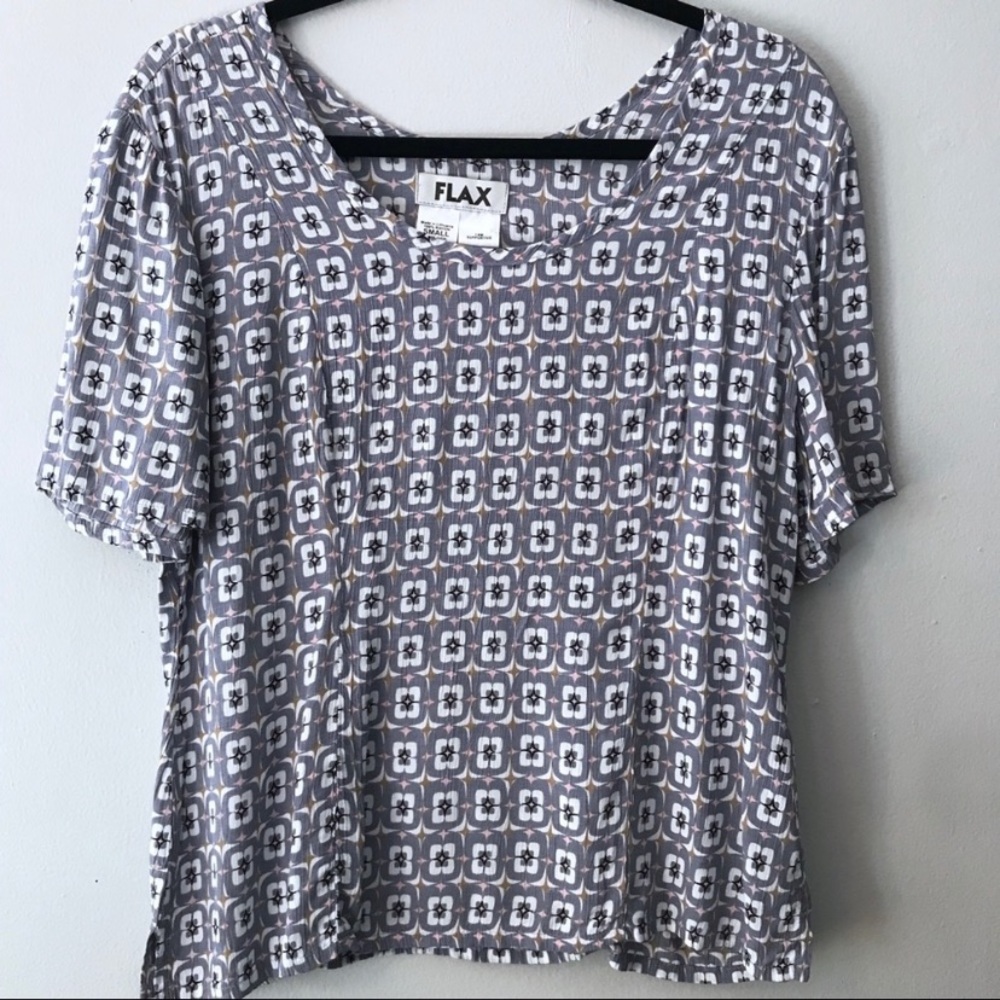 FLAX | Textured Floral Drape Short Sleeve Boxy Top